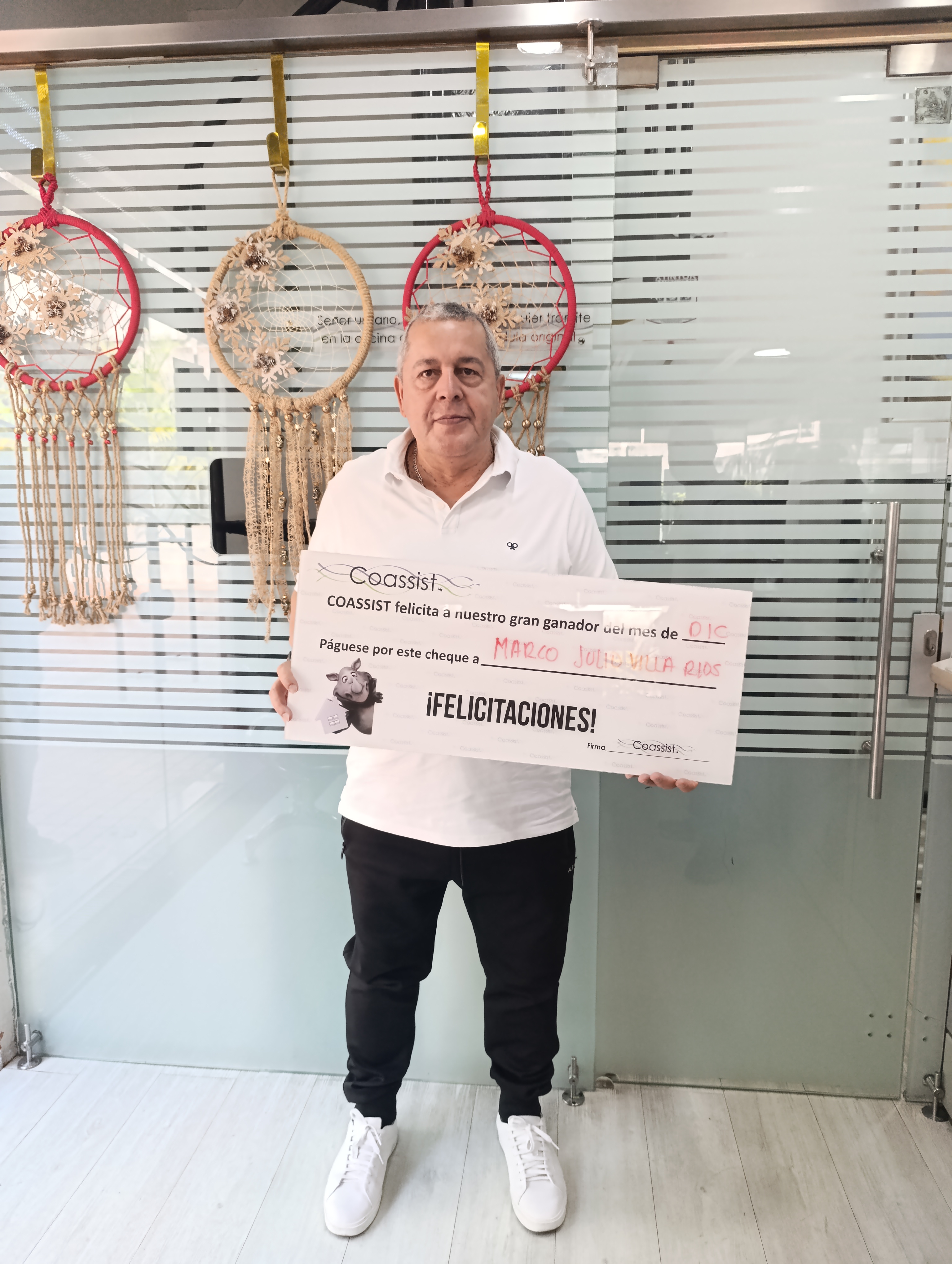 Ganador Diciembre 2025 Stock1